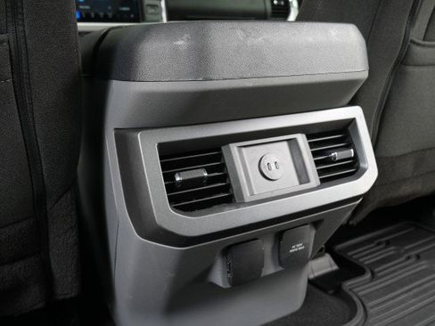 Used 2023 Ford F250 XLT w/ Tremor Off-Road Package image 91
