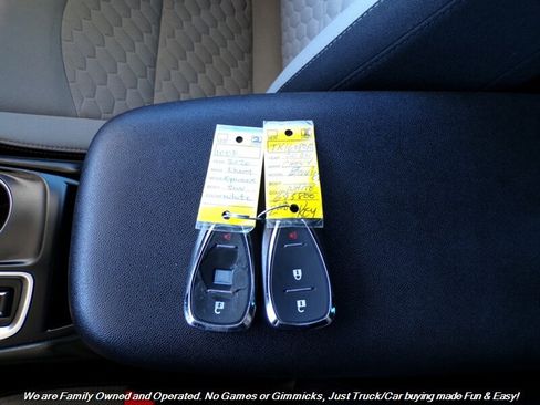 Used 2020 Chevrolet Equinox LS FWD image 10