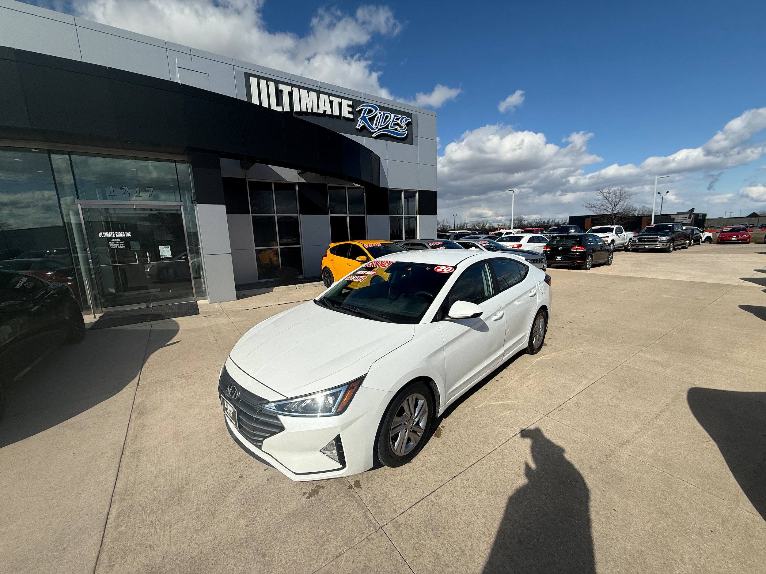 Used 2020 Hyundai Elantra SEL w/ Cargo Package (C1) FWD image 1
