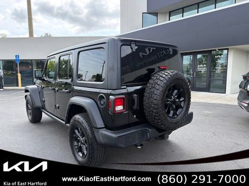 Used 2021 Jeep Wrangler Unlimited Sport AWD/4WD image 10