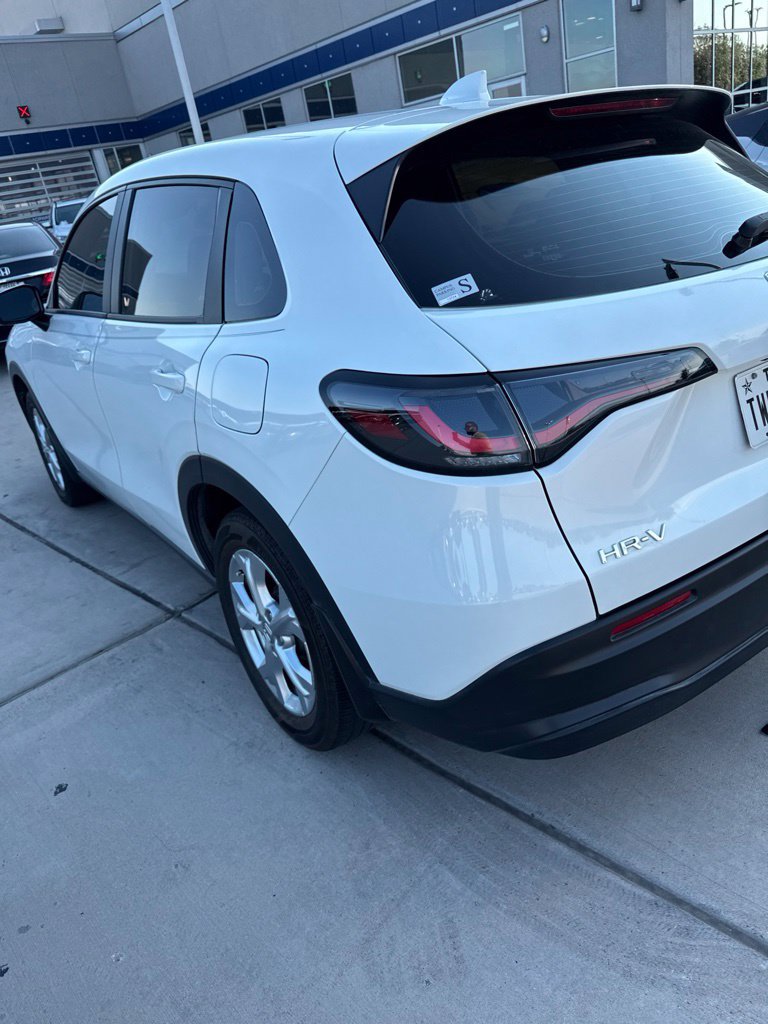 Used 2024 Honda HR-V LX image 5