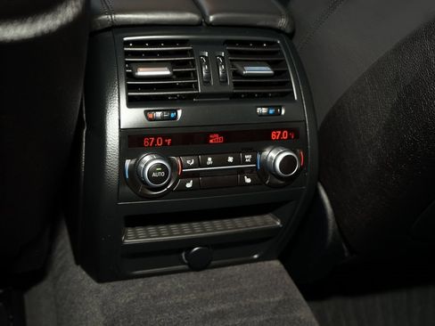 Used 2015 BMW M5 Base image 21