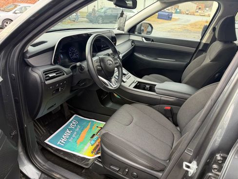 Used 2022 Hyundai Palisade SEL w/ Convenience Package image 12