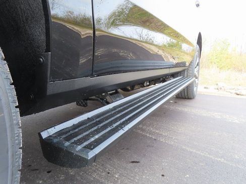 New 2026 Chevrolet Tahoe High Country image 18