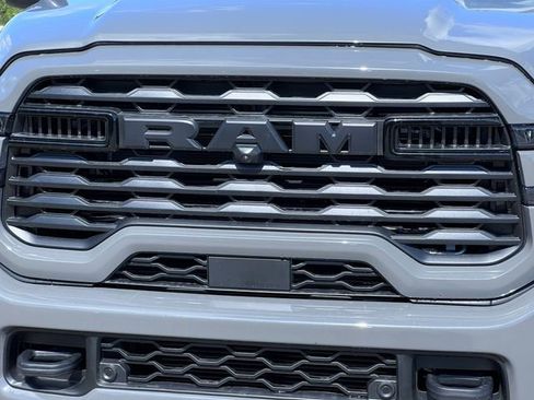New 2026 RAM 3500 Big Horn AWD/4WD image 42