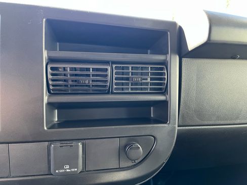 Used 2024 Chevrolet Express 2500 Work Van w/ Driver Convenience Package image 23