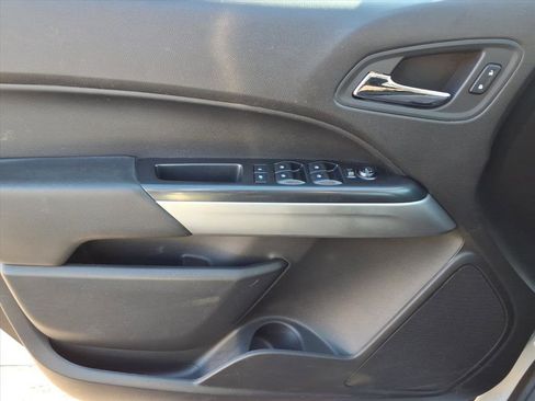 Used 2016 Chevrolet Colorado LT w/ LT Convenience Package image 22