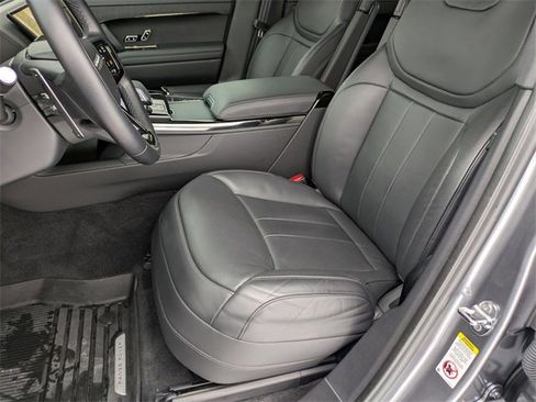 Used 2024 Land Rover Range Rover Sport Dynamic SE image 12