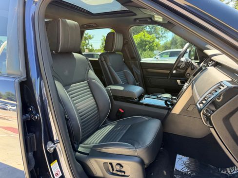 Used 2018 Land Rover Discovery HSE Luxury AWD/4WD image 10