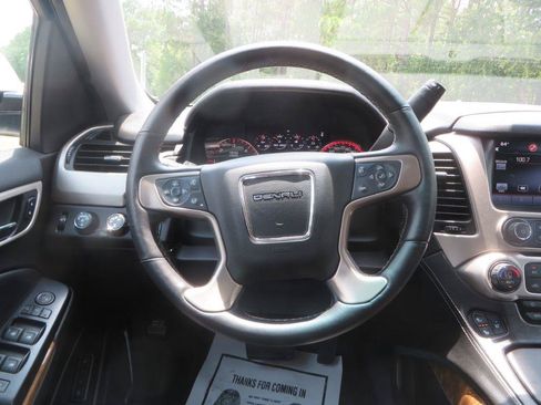 Used 2015 GMC Yukon Denali w/ Open Road Package AWD/4WD image 15