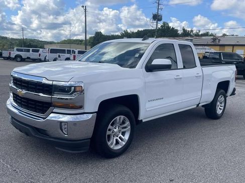 Used 2018 Chevrolet Silverado 1500 LT w/ All Star Edition RWD image 9
