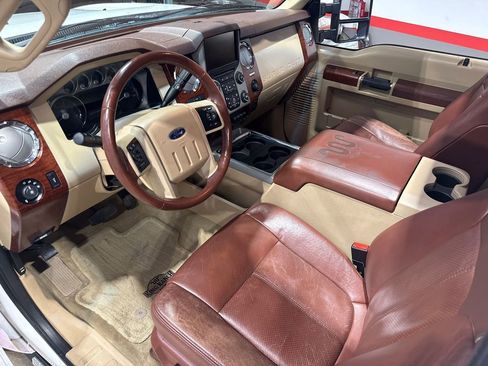 Used 2014 Ford F350 King Ranch w/ King Ranch w/Chrome Package image 75