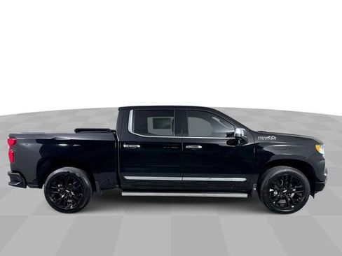 New 2026 Chevrolet Silverado 1500 High Country AWD/4WD image 9