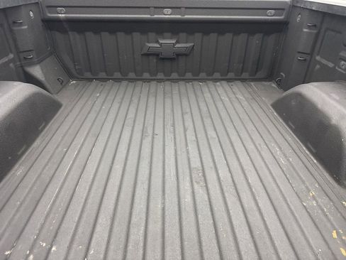 Used 2022 Chevrolet Silverado 1500 RST w/ Bed Protection Package AWD/4WD image 6