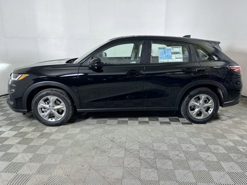 Used 2023 Honda HR-V LX image 8