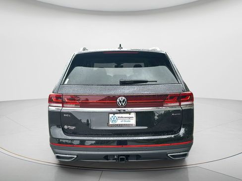 New 2026 Volkswagen Atlas SEL image 6