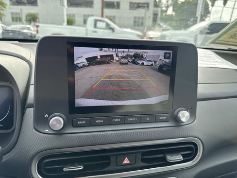Used 2023 Hyundai Kona SE FWD image 25