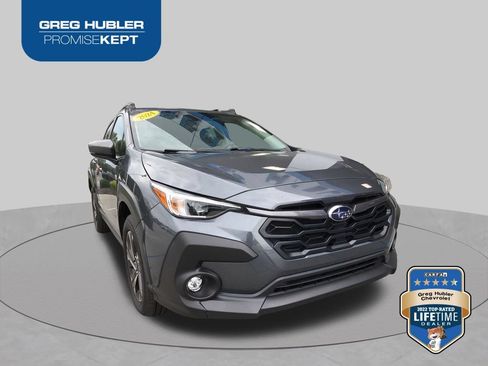 Used 2024 Subaru Crosstrek 2.0i Premium AWD/4WD image 3