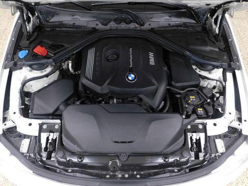 Used 2019 BMW 330i xDrive Wagon AWD/4WD image 13