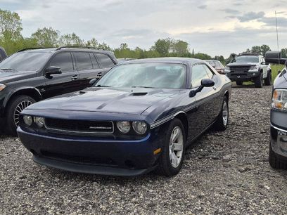 Used 2014 Dodge Challenger SXT