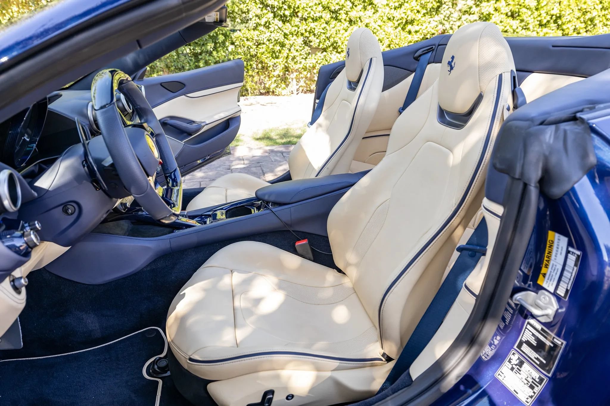 Used 2023 Ferrari Portofino M RWD image 38