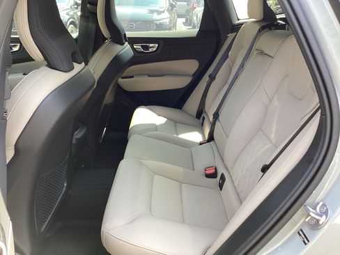 Used 2026 Volvo XC60 B5 Plus w/ Protection Package Premier AWD/4WD image 33