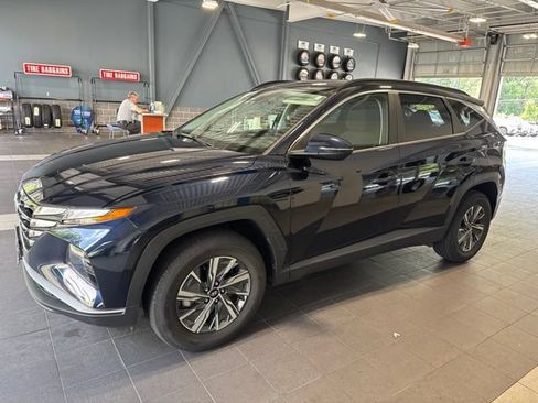 Used 2022 Hyundai Tucson Blue AWD/4WD image 13