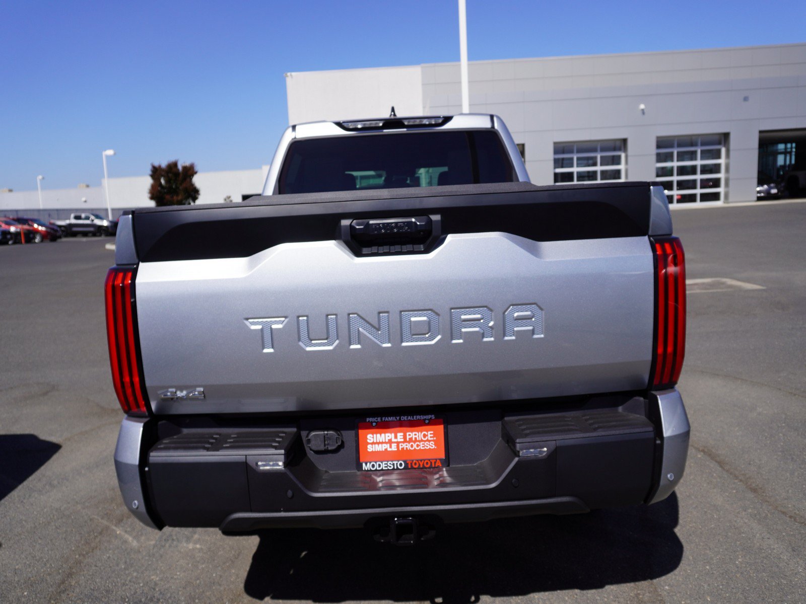 New 2026 Toyota Tundra SR5 w/ SR5 Convenience Package AWD/4WD image 11