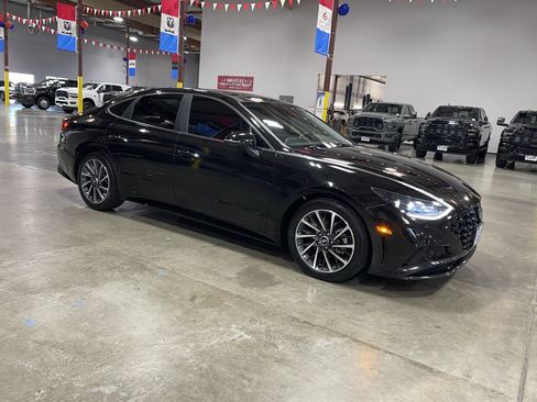 Used 2021 Hyundai Sonata Limited FWD image 7