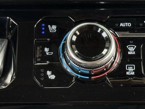 Used 2025 GMC Sierra 2500 Denali Ultimate AWD/4WD image 20
