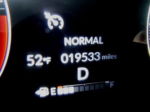 Used 2024 Honda HR-V Sport image 32