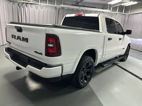 Used 2025 RAM 1500 Big Horn AWD/4WD image 7