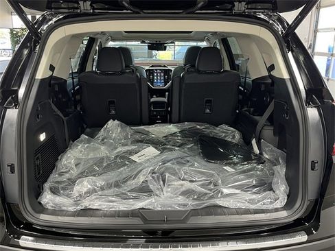 New 2025 Subaru Ascent Touring w/ Popular Package #2 image 25