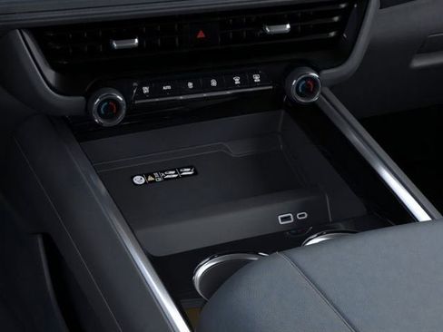 New 2026 Chevrolet Suburban Premier AWD/4WD image 23