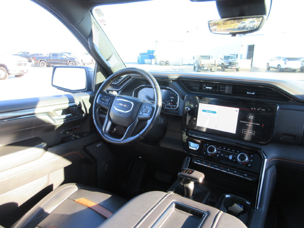 Used 2022 GMC Sierra 1500 AT4 w/ AT4 Premium Package AWD/4WD image 28