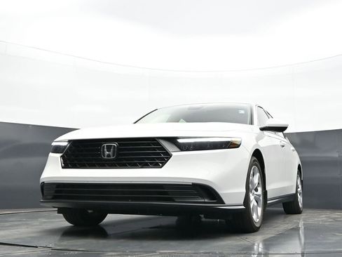 Used 2024 Honda Accord LX image 26