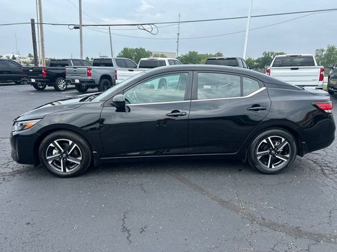 Used 2024 Nissan Sentra SV w/ All-Weather Package FWD image 8