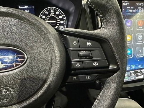 Used 2025 Subaru Forester Premium AWD/4WD image 20
