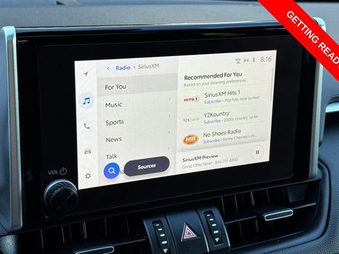 Used 2023 Toyota RAV4 XLE Premium image 18