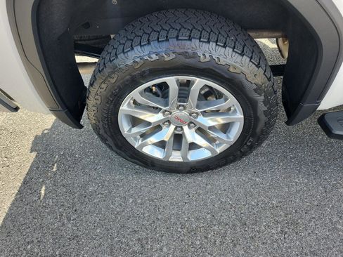 Certified 2022 GMC Sierra 1500 SLT w/ SLT Premium Plus Package image 7