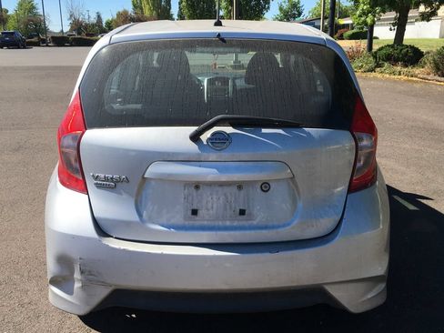 Used 2018 Nissan Versa Note S FWD image 5