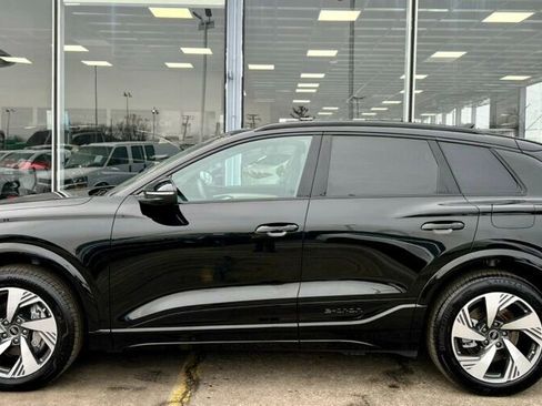 Used 2025 Audi Q6 e-tron Premium Plus w/ Premium Plus image 50