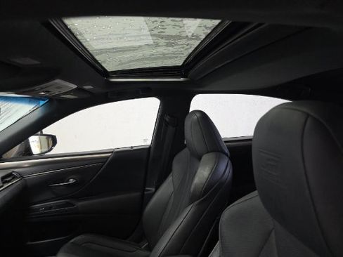 Used 2020 Lexus ES 350 F Sport w/ Accessory Package 2 FWD image 6