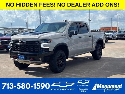 New 2026 Chevrolet Silverado 1500 ZR2 w/ LPO, Dark Essentials Package