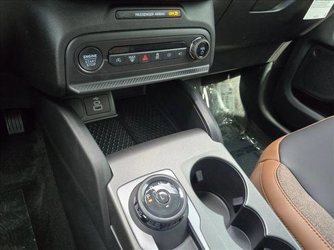 New 2026 Ford Bronco Sport Outer Banks image 13