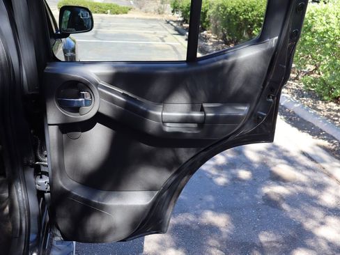 Used 2012 Nissan Xterra PRO-4X w/ Pro-4x Leather Pkg image 25