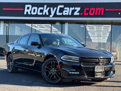 Used 2019 Dodge Charger SXT w/ Blacktop Package