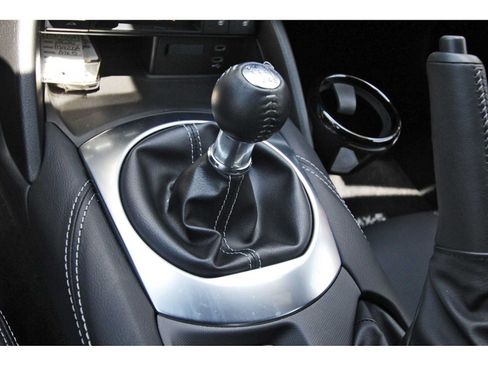 Used 2024 MAZDA MX-5 Miata RF Grand Touring RWD image 19