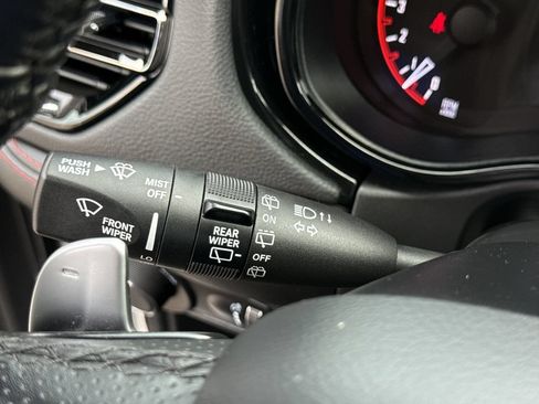 Used 2024 Dodge Durango GT AWD/4WD image 29