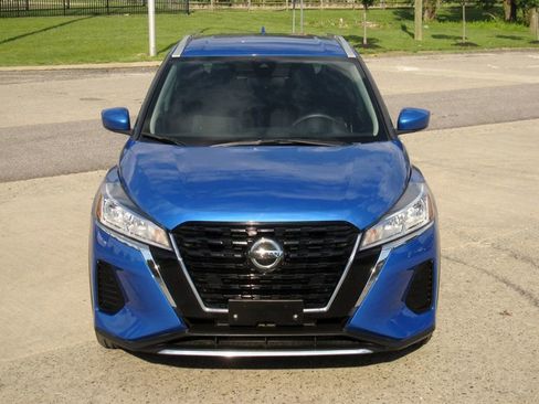 Used 2021 Nissan Kicks SV FWD image 5